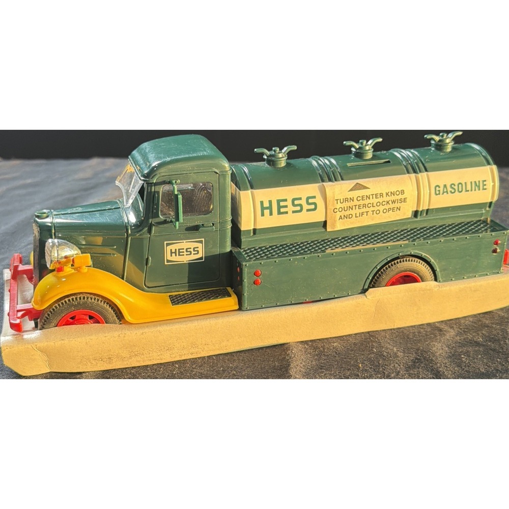 Vintage 1980 First Hess Gasoline Truck Toy Bank With Lights